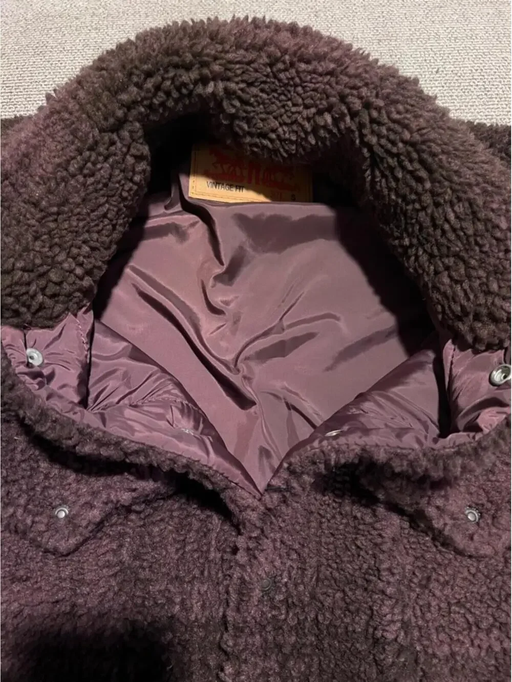 Levi’s COZY VINTAGE RELAXED FIT SHERPA TRUCKER JACKET